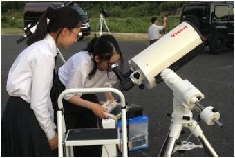 観測会前に練習を兼ねながらセッティング